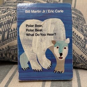 🎁5/$10🎁Polar Bear, Polar Bear, What Do You Hear? Board Book